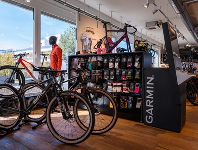 Medium ar cycling shop web 20230316 23