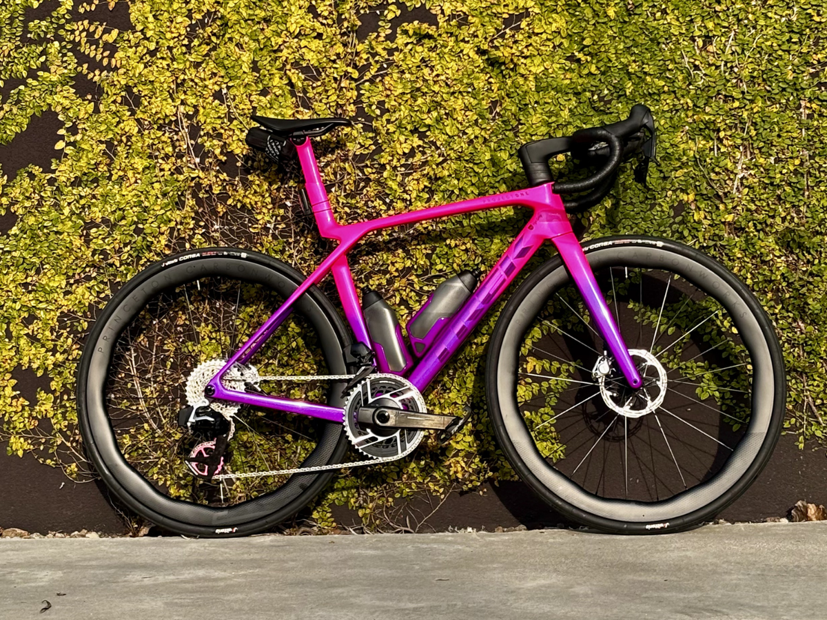 Medium projekt trek madone sabi