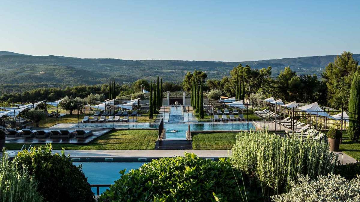 Medium vue piscines